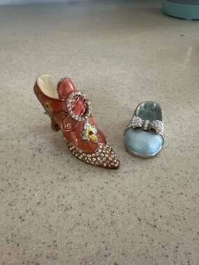 Ashton-Drake Stepping In Time Heirloom Shoe Ornament Set of 2